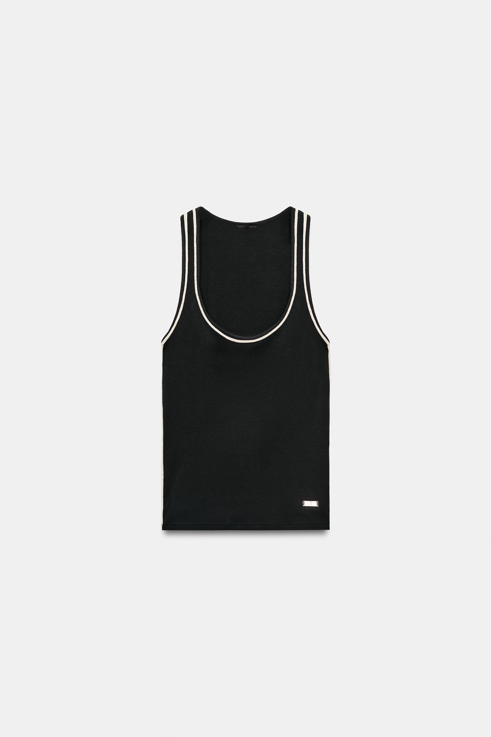 CONTRAST TRIM TOP